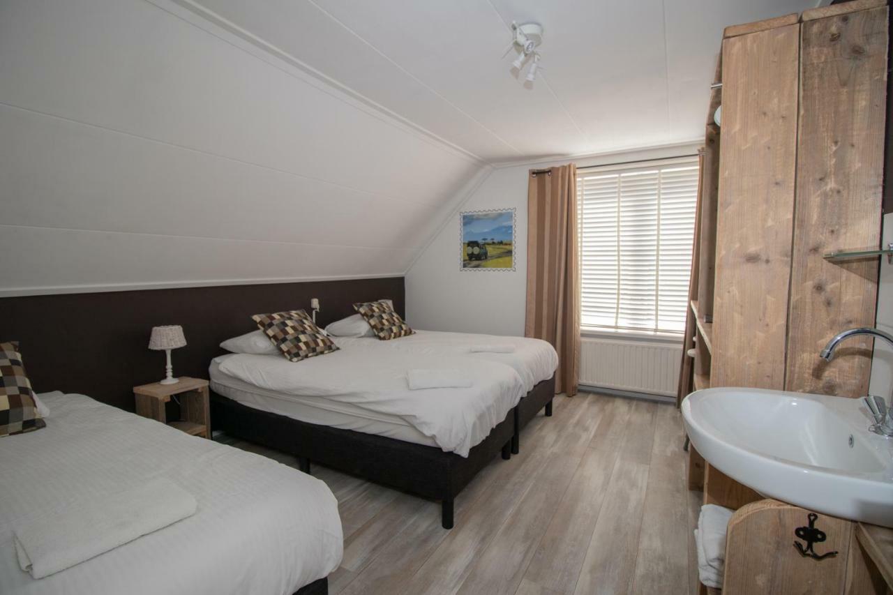 Basic Triple Room,886849783:JPEG