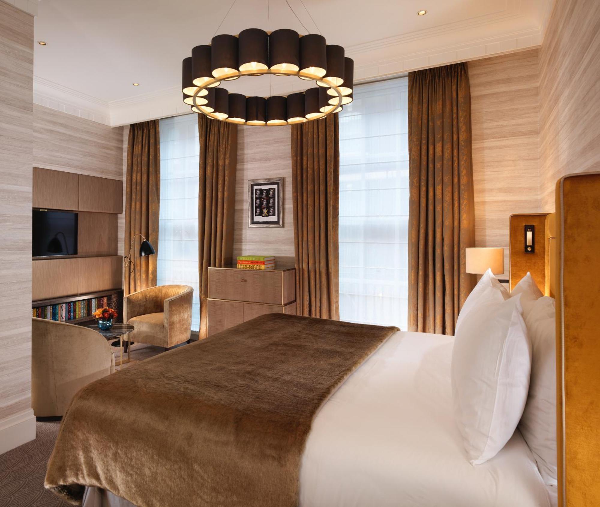 Executive King Room,280515597:JPEG