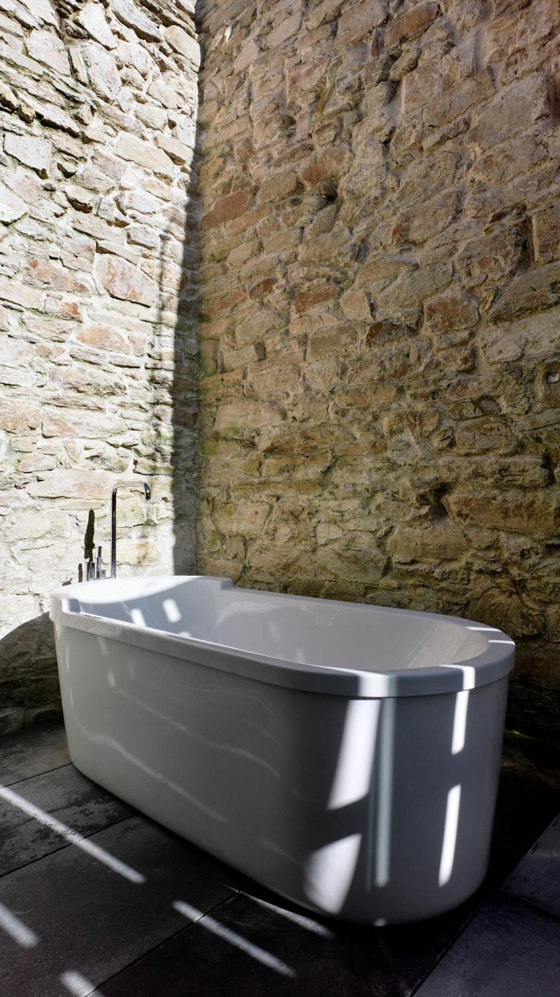 Double Room Bath