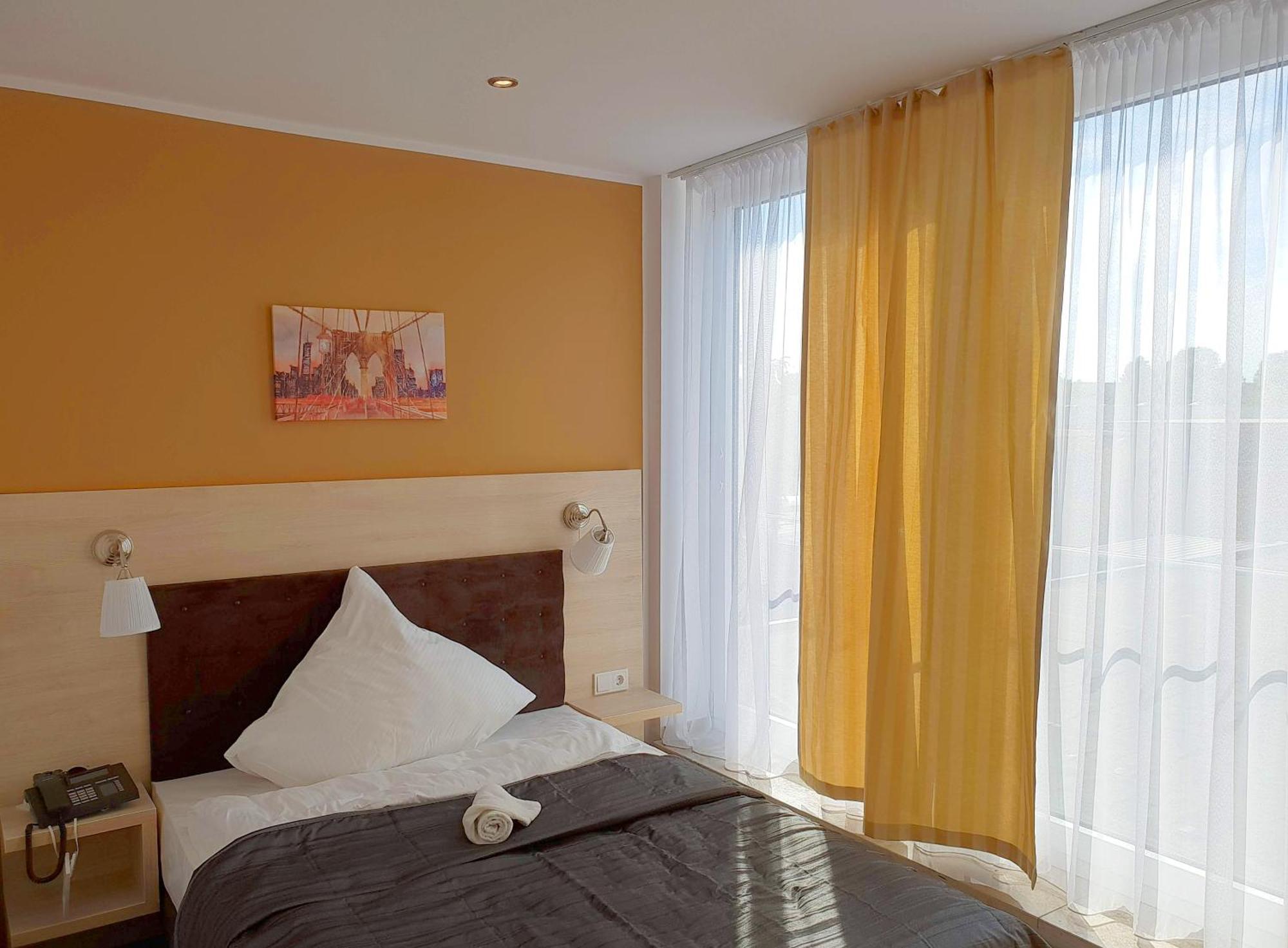 Single Room