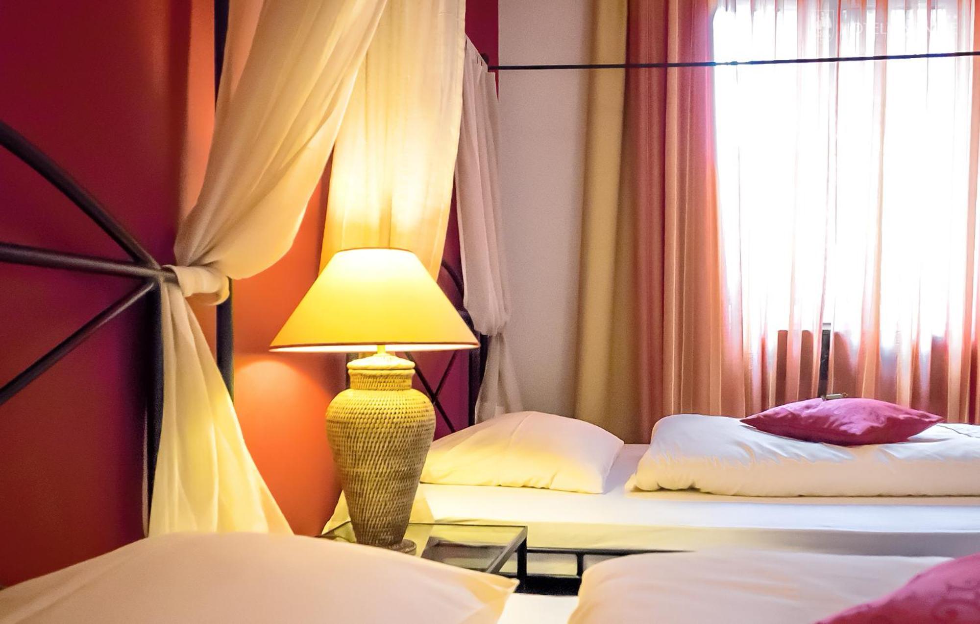 Large Twin Room