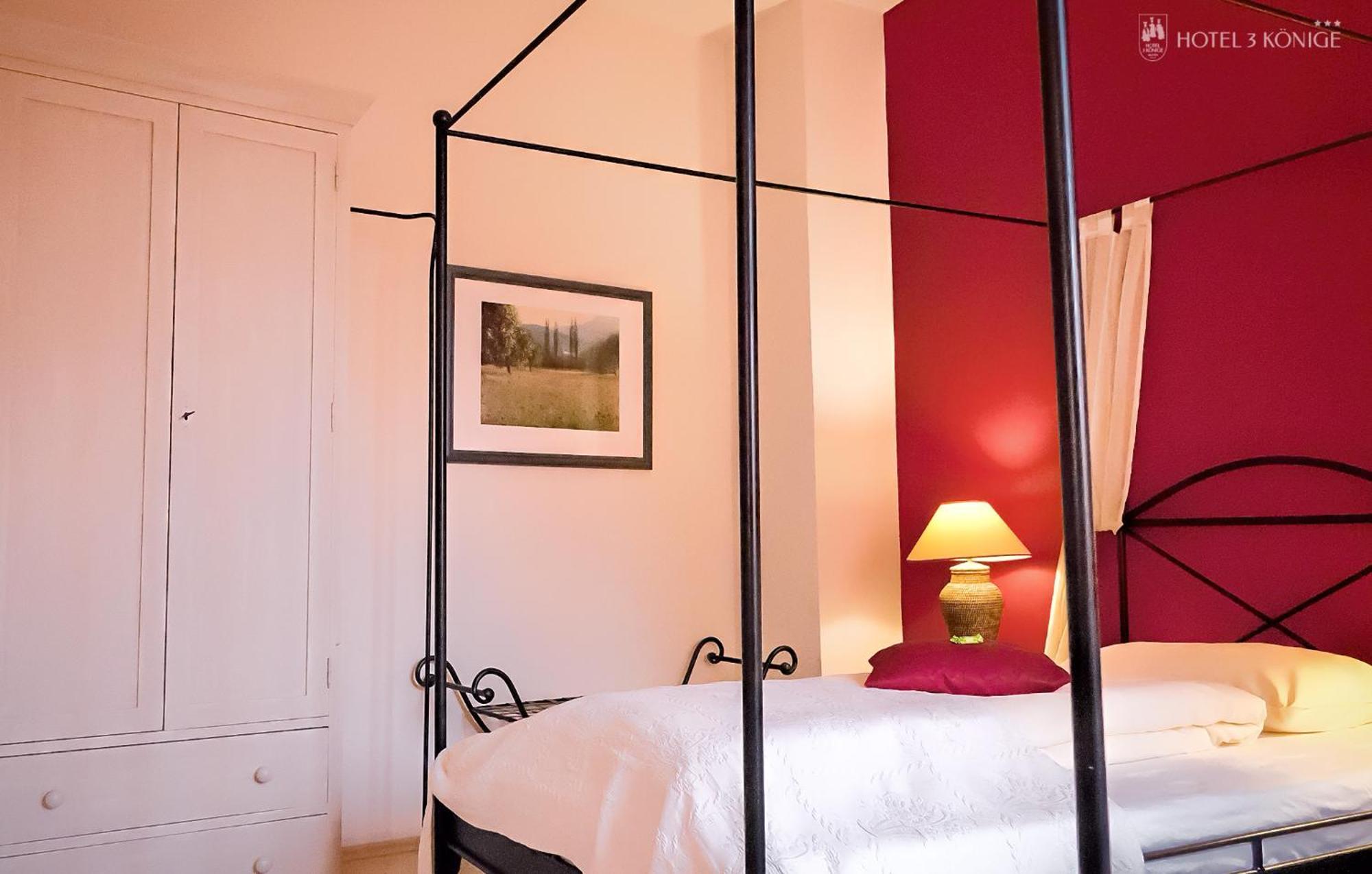 Large Twin Room