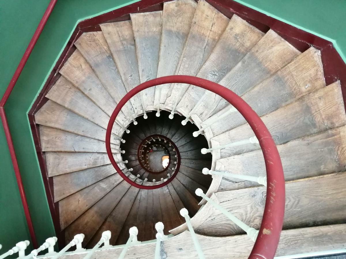 Triple Room only accessible by stairs,970960279:JPEG