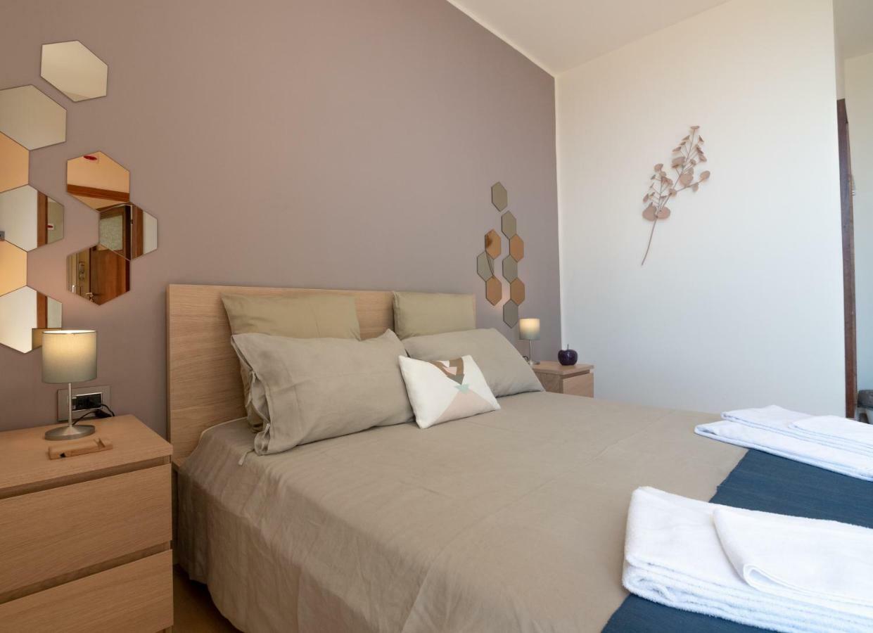 Deluxe Triple Room Sea View