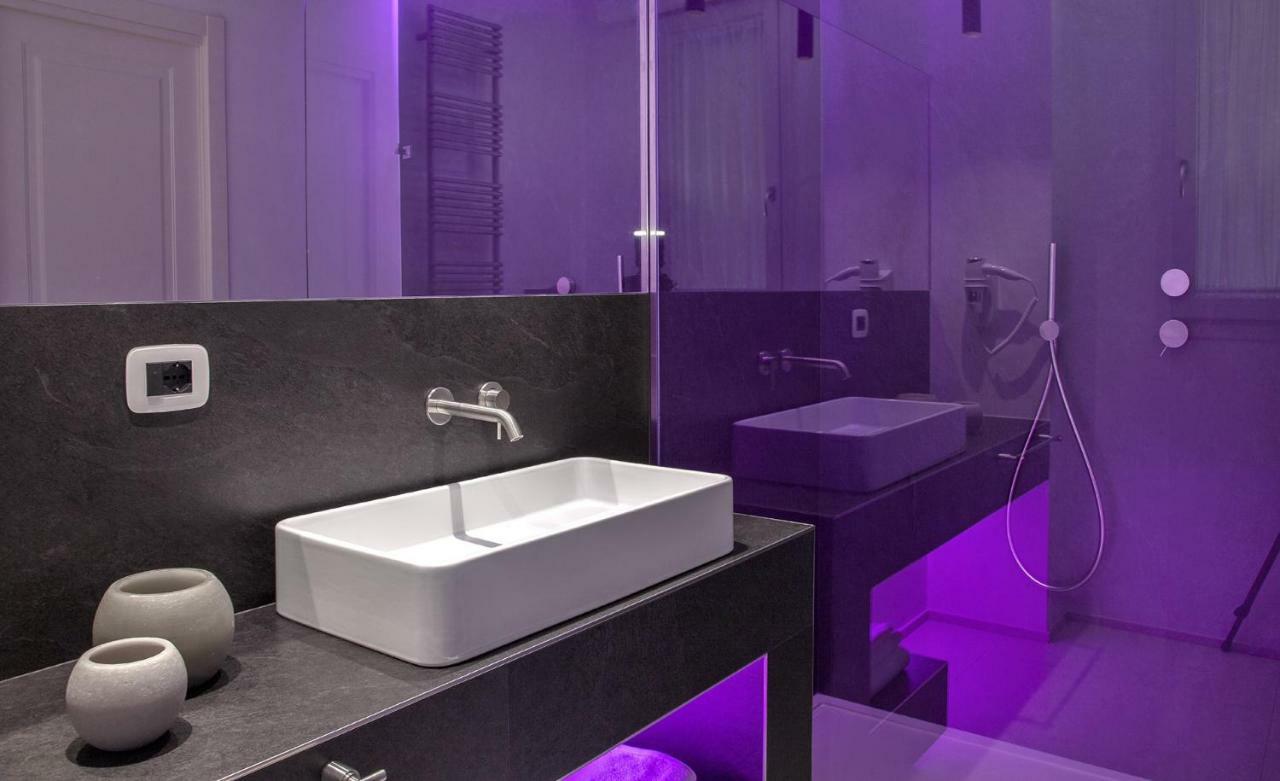 Deluxe Double Room Private Bathroom