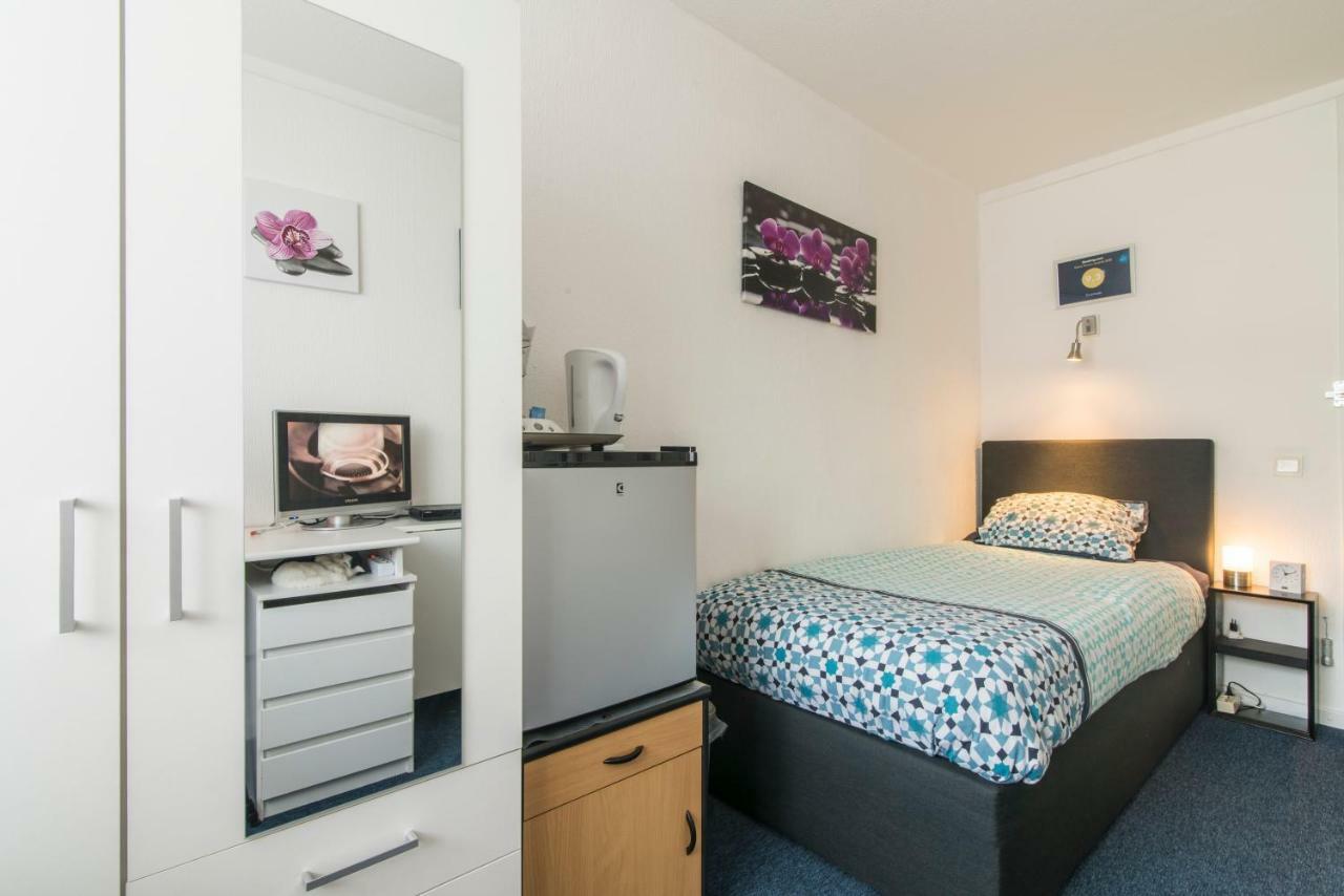 Budget Single Room