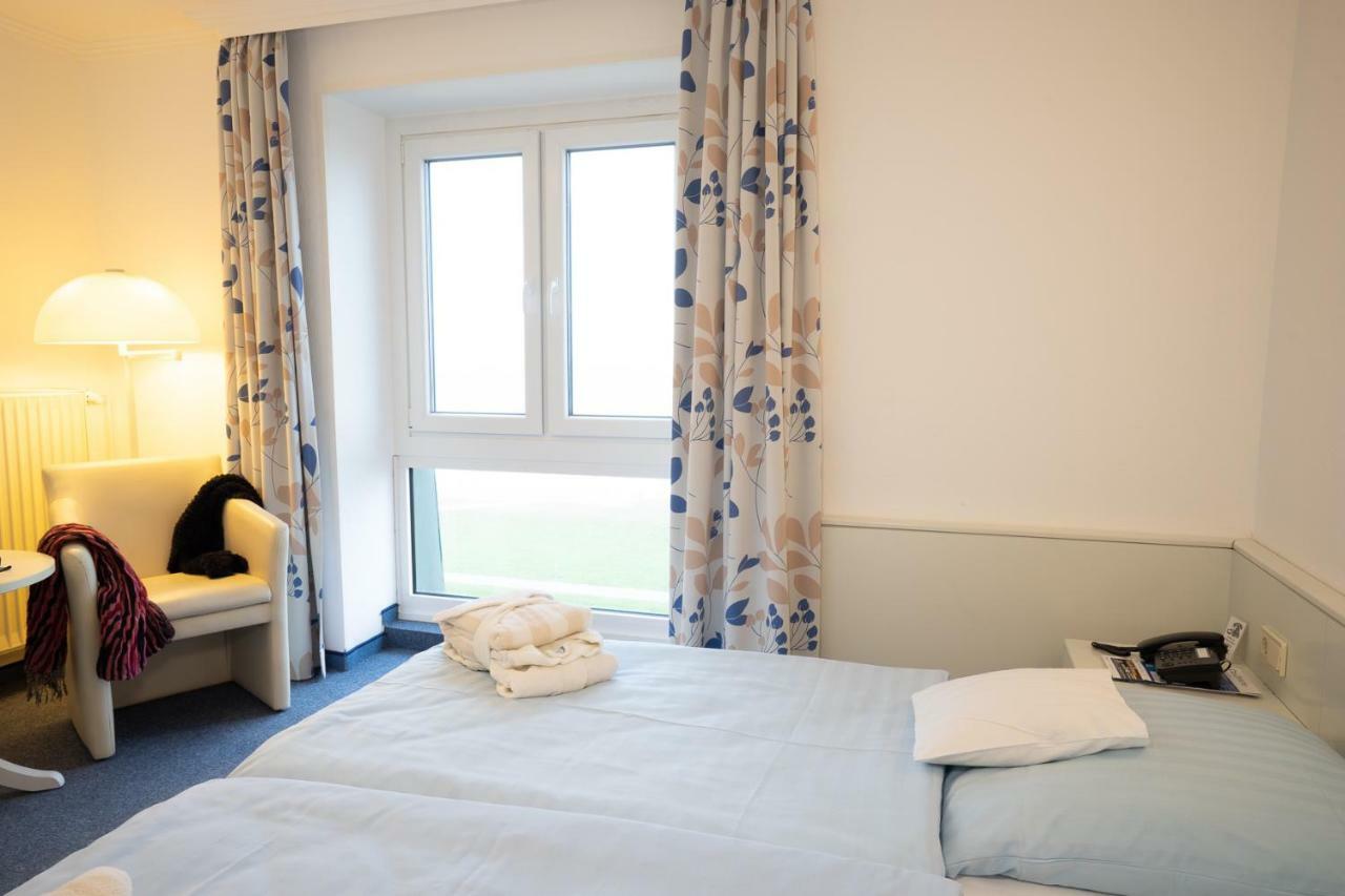 Double Room Sea View,1369944077:JPEG