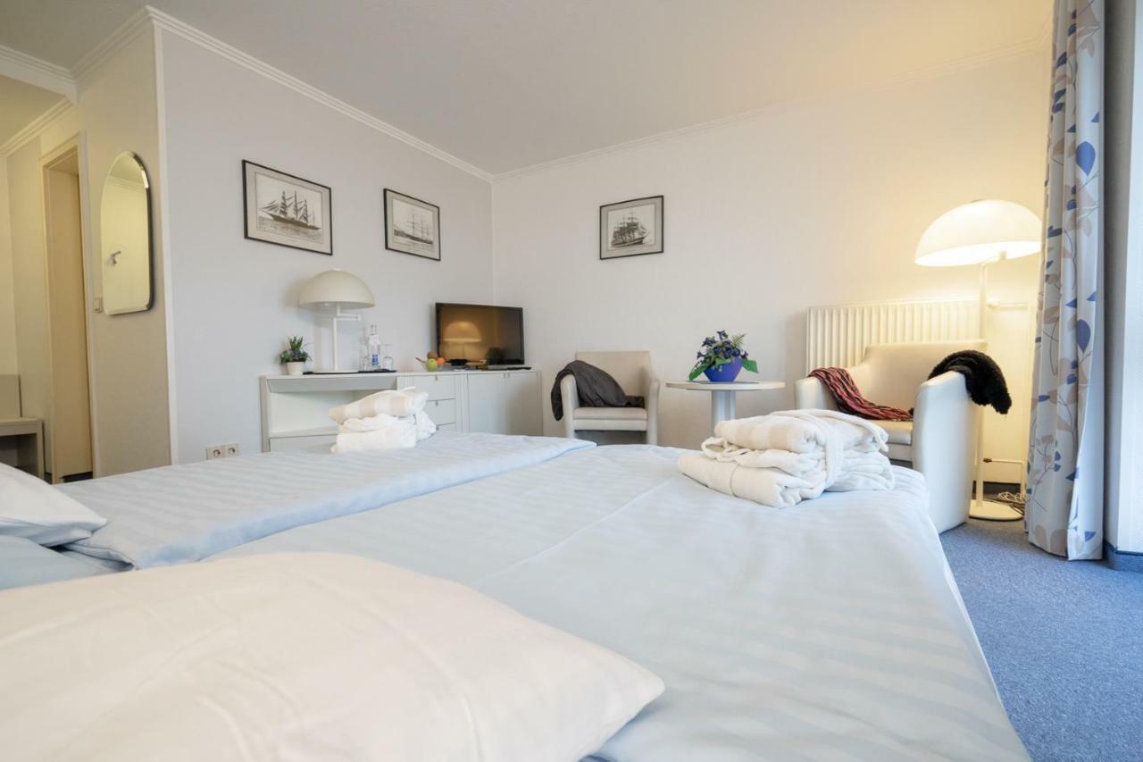 Standard Double Room,232564192:JPEG