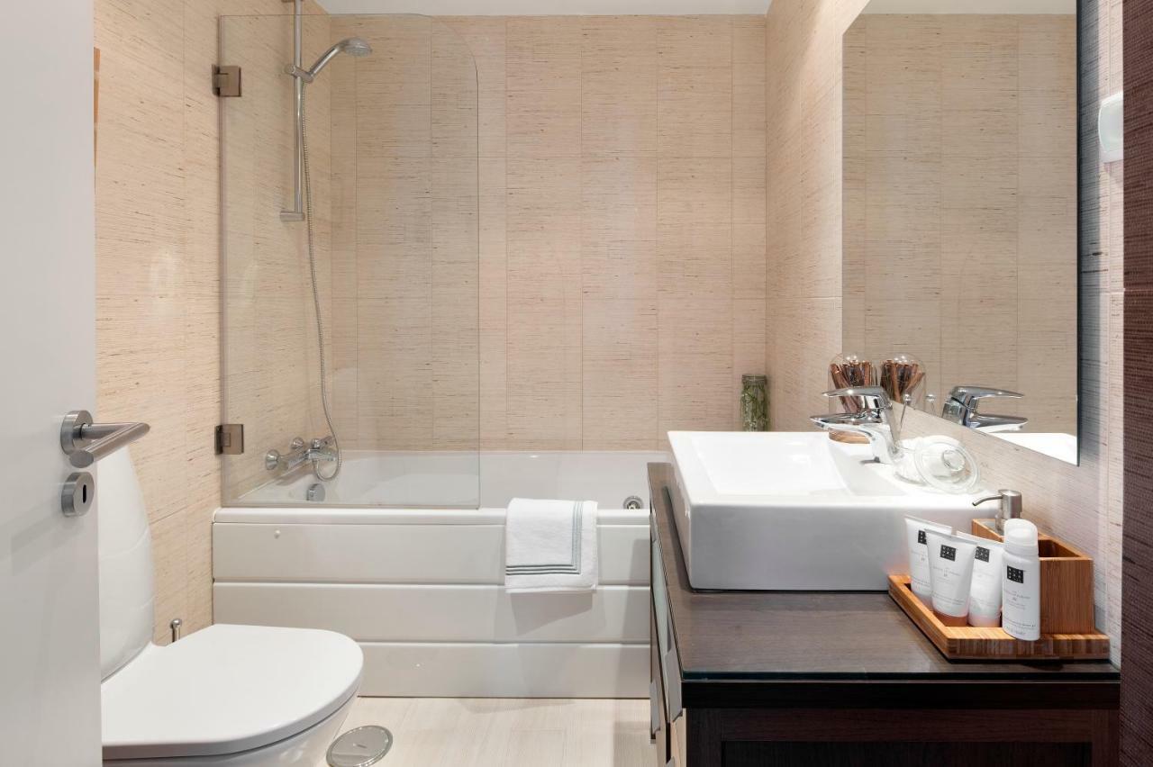 Quarto Duplo com Casa de Banho Privada Externa