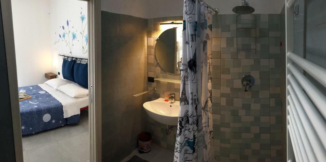 Double or Twin Room Disability Access