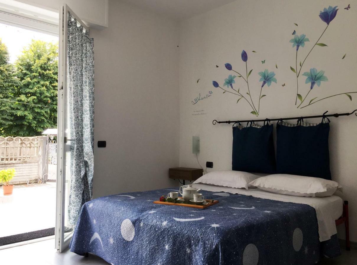 Double or Twin Room Disability Access