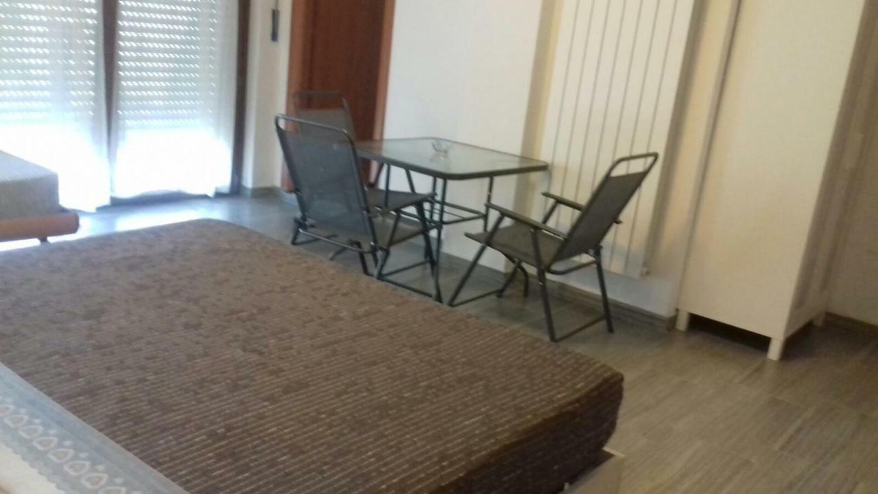 Triple Room Private Garden
