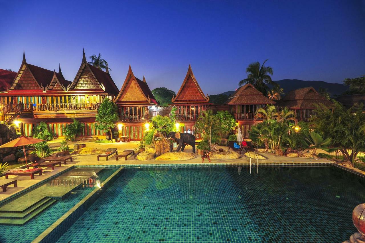 Deluxe Thai Pool View,1669018167:JPEG