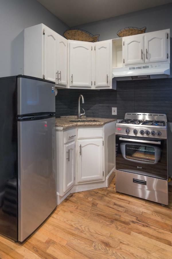 1-Bedroom Suite