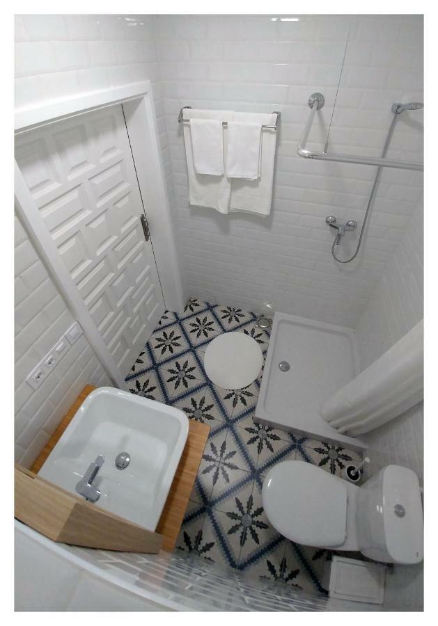 Double Room Private External Bathroom