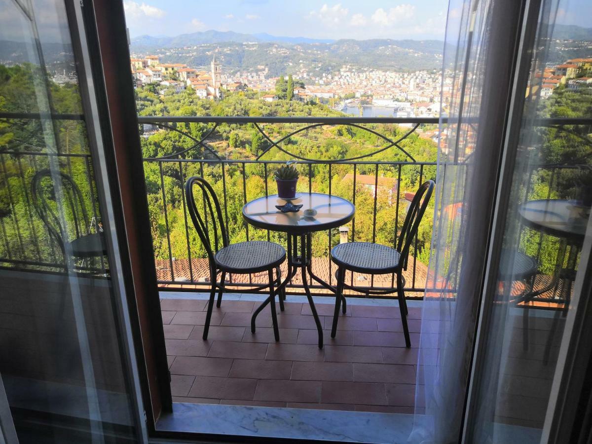 Deluxe Double Room Private Bathroom Sea View