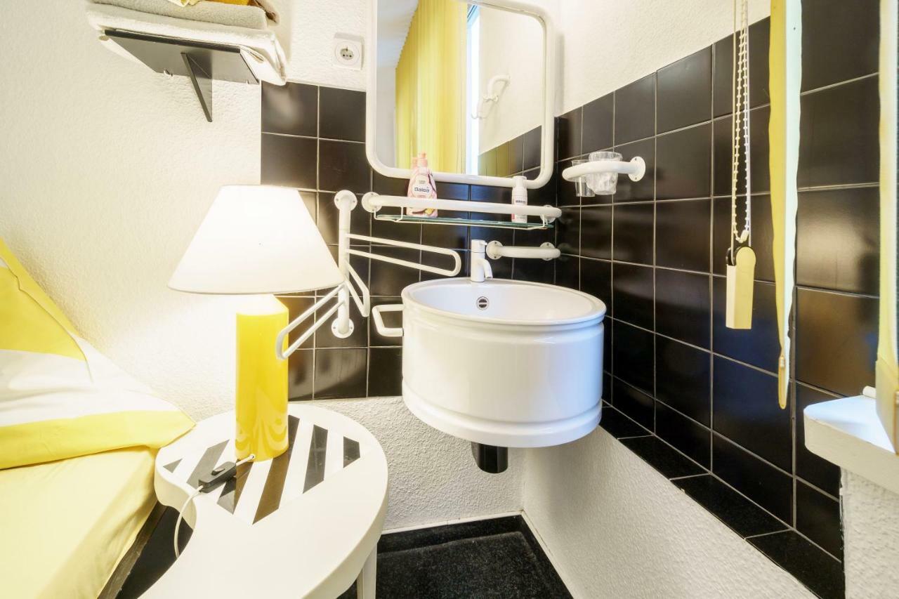 Double Room Shared Shower Toilet