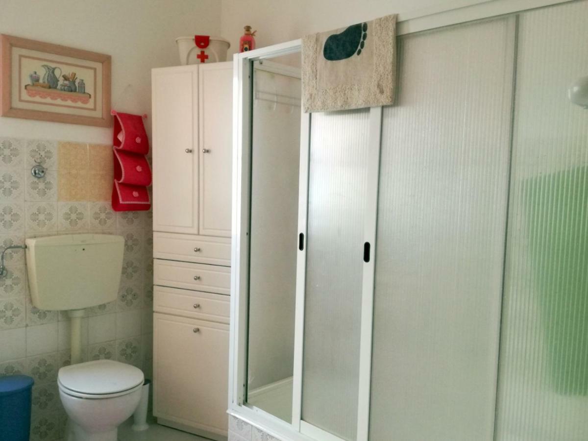 Double Room with Shared Bathroom,929837833:JPEG