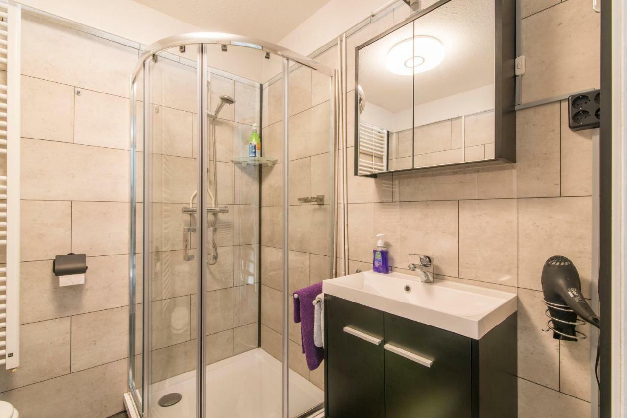 Large Double Room