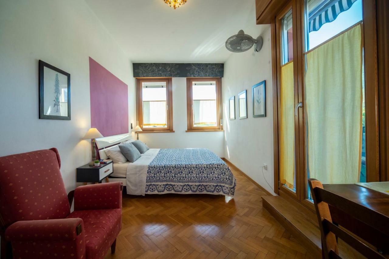 Double Room Private Bathroom