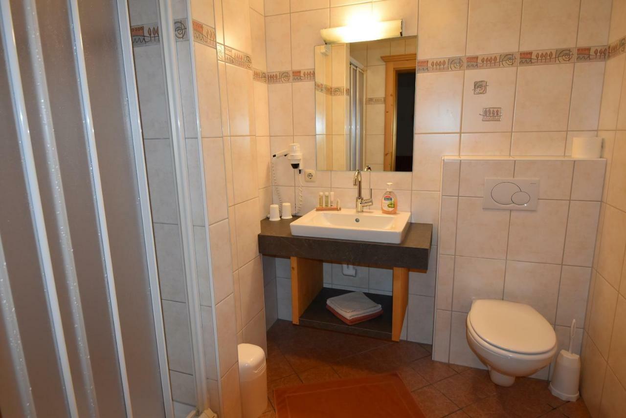 Two-Bedroom Apartment Balcony,134267835:JPEG