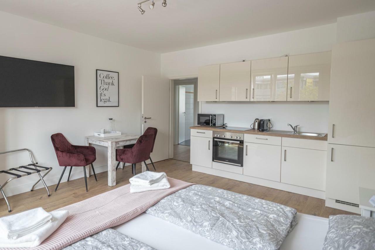 Studio Apartment,1124713530:JPEG