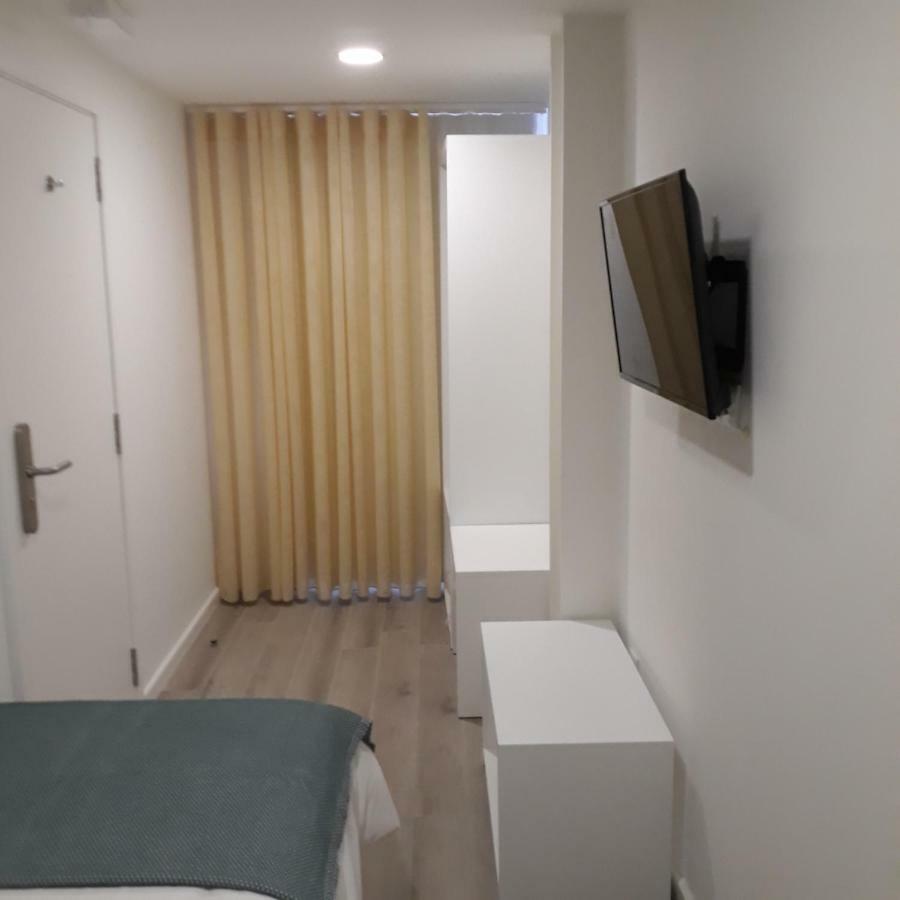 Single Room,905483950:JPEG