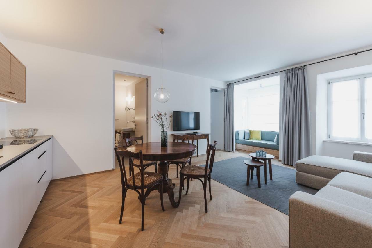 Two-Bedroom Apartment,906259465:JPEG