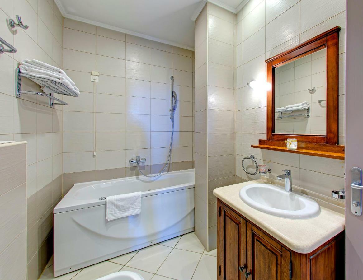 Deluxe Double or Twin Room Balcony