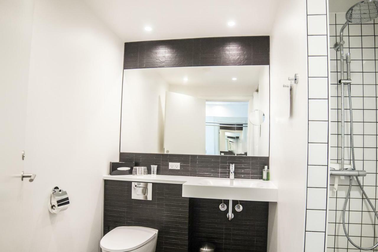 Small Standard Plus Room