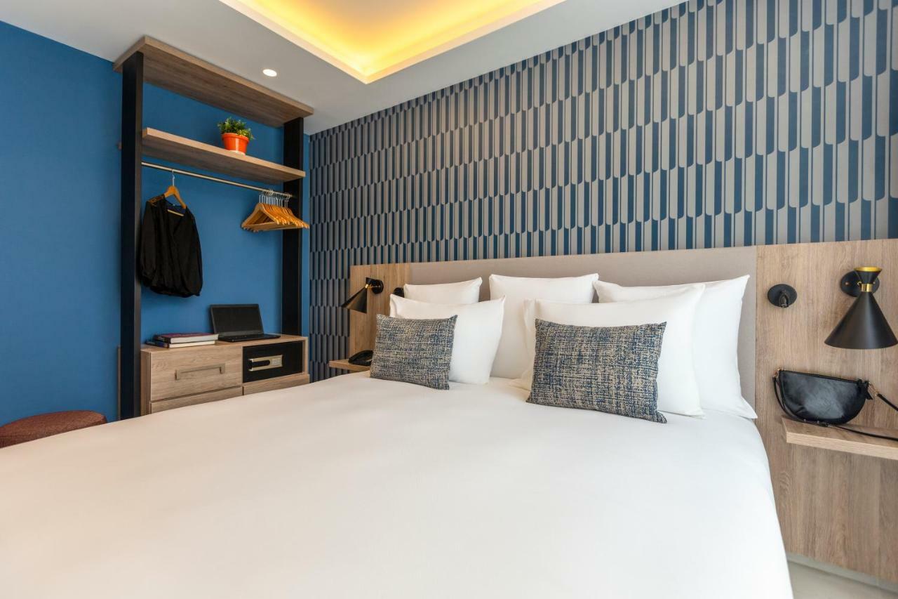 One-Bedroom Apartment,907238305:JPEG