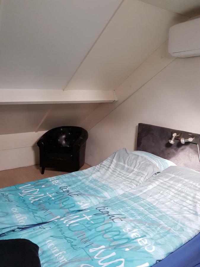 Holiday Home,889571056:JPEG