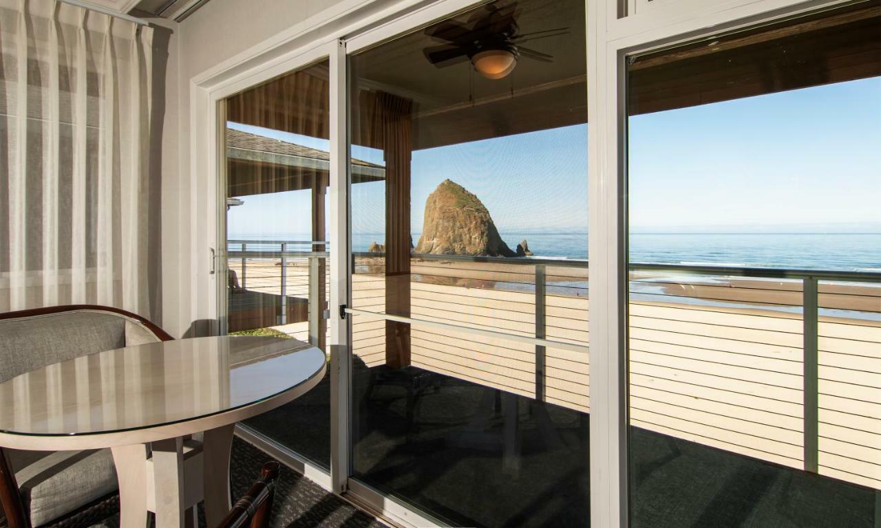 Pet Friendly Oceanfront Queen