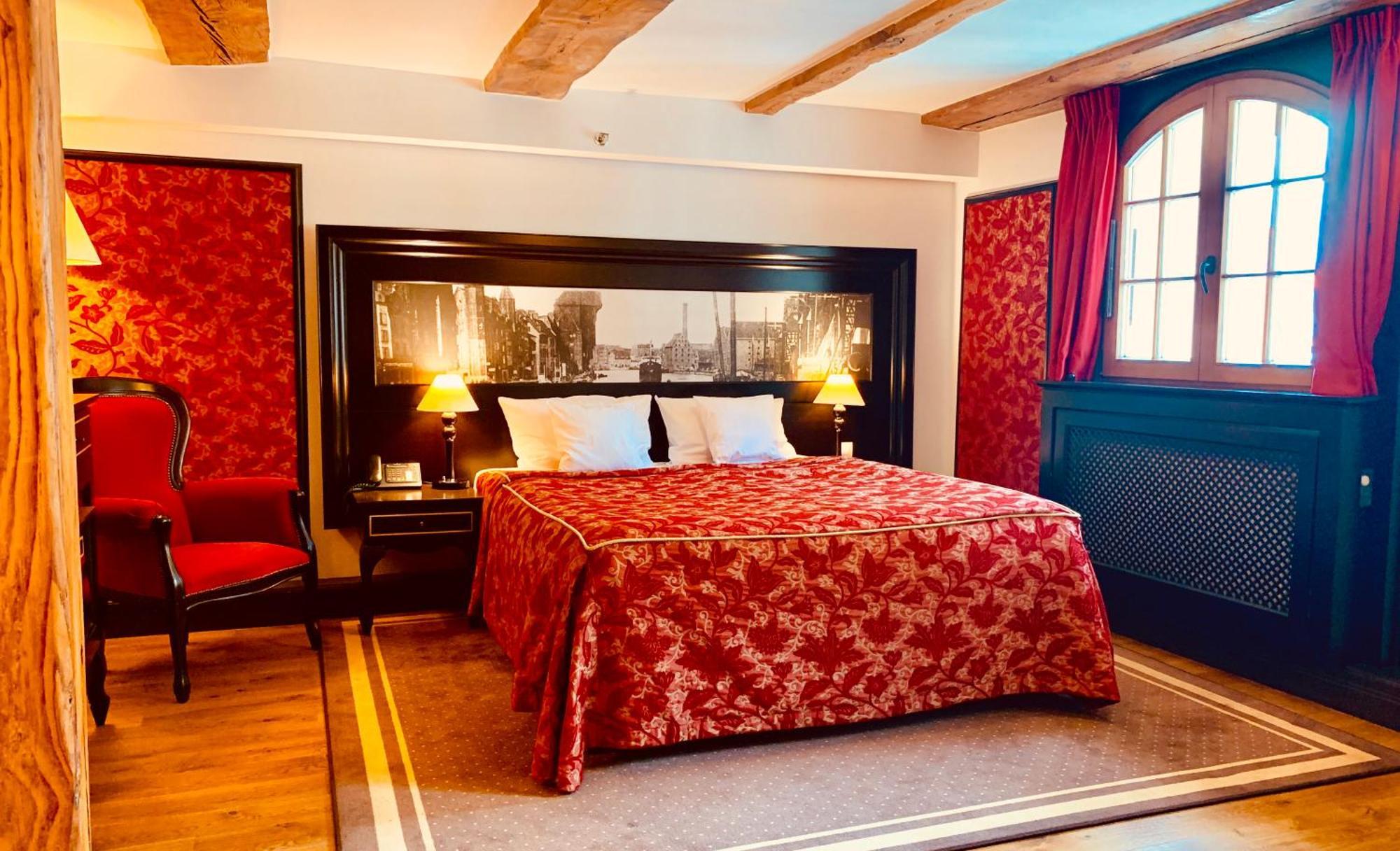 Premium Double Room 5 Stars,1211971345:JPEG