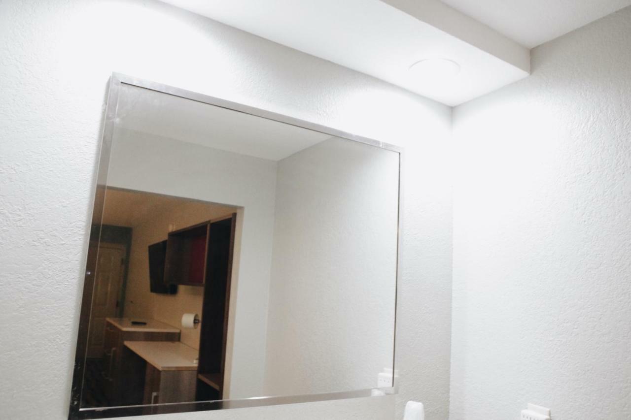 Two Double Beds Remodeled Non-Smoking
