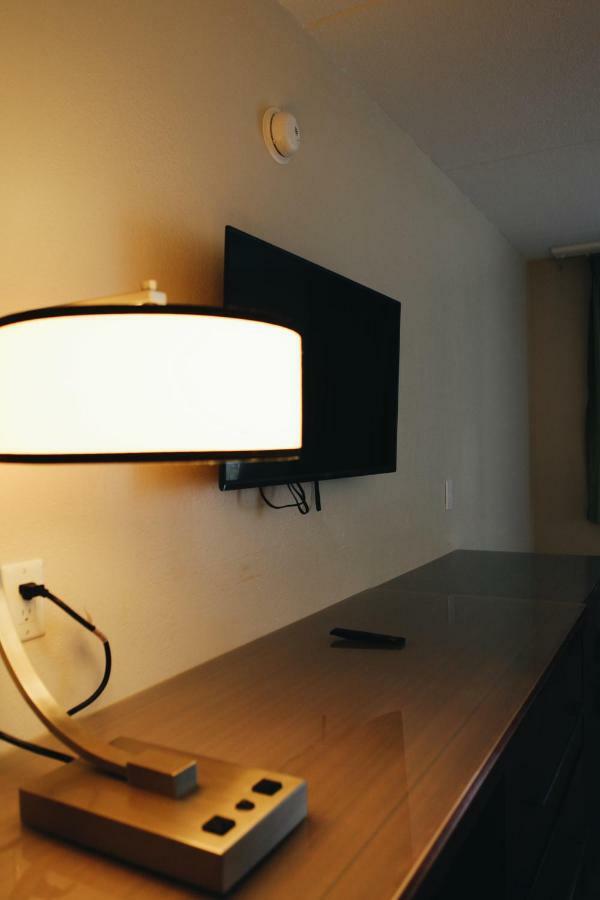 Two Double Beds Remodeled Non-Smoking