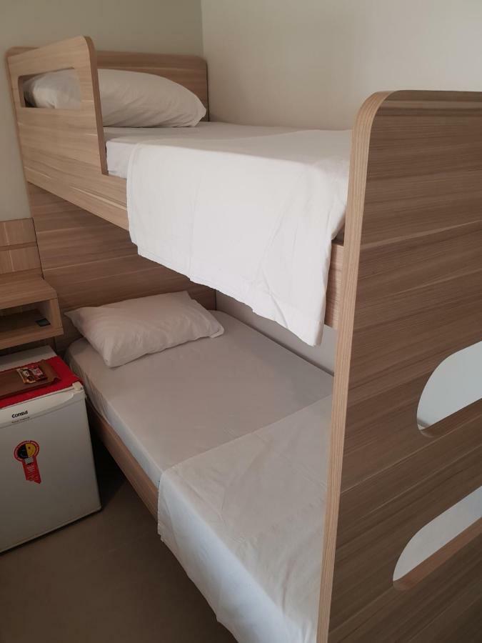 Standard Family Room,908984068:JPEG