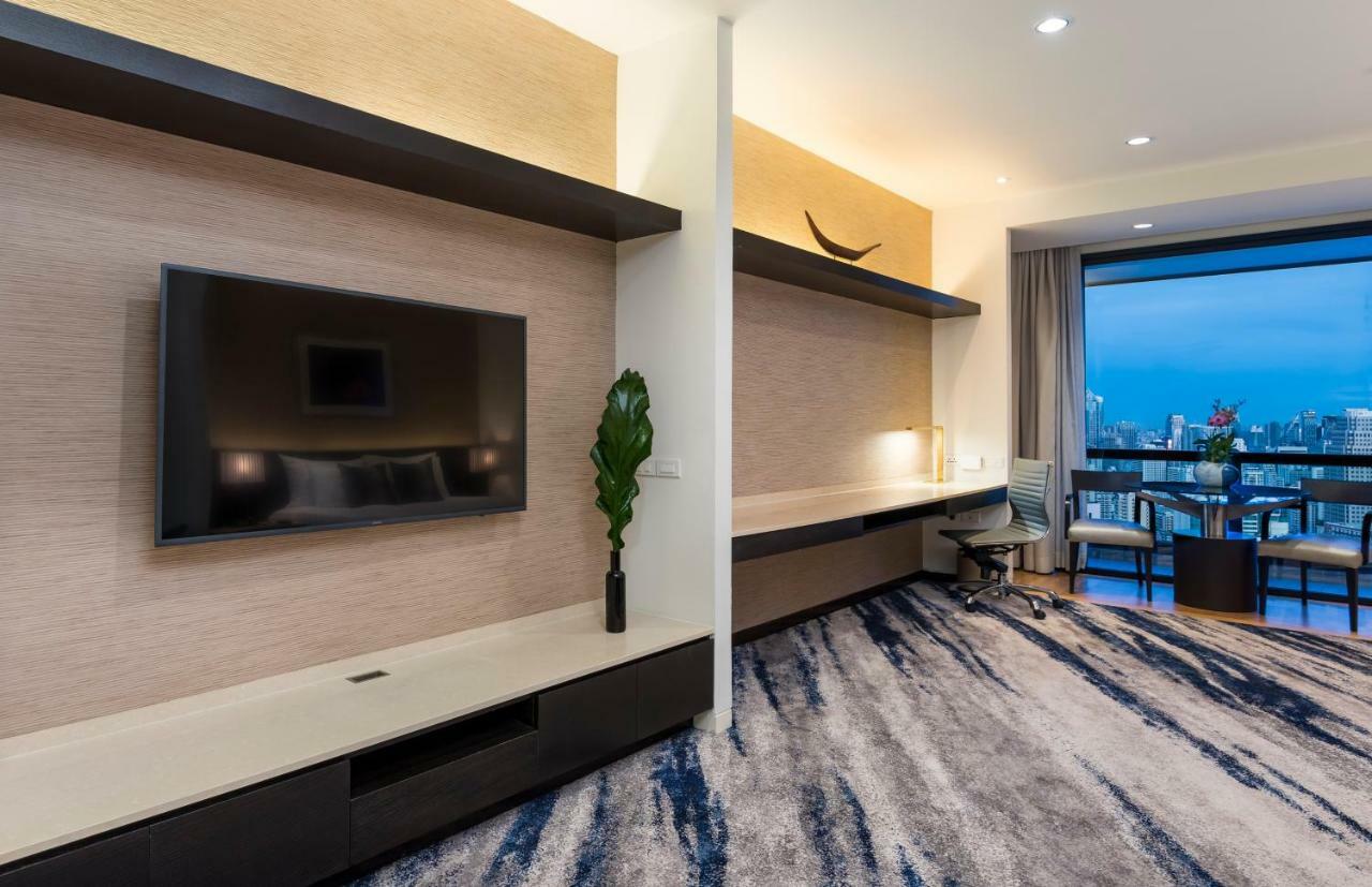 Executive Deluxe King Room