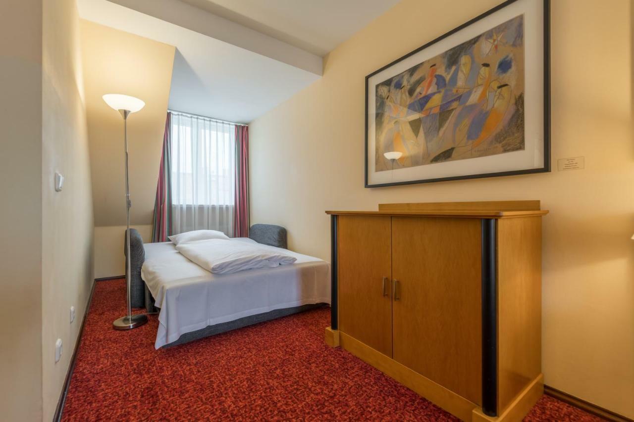 Apartment,1282258873:JPEG