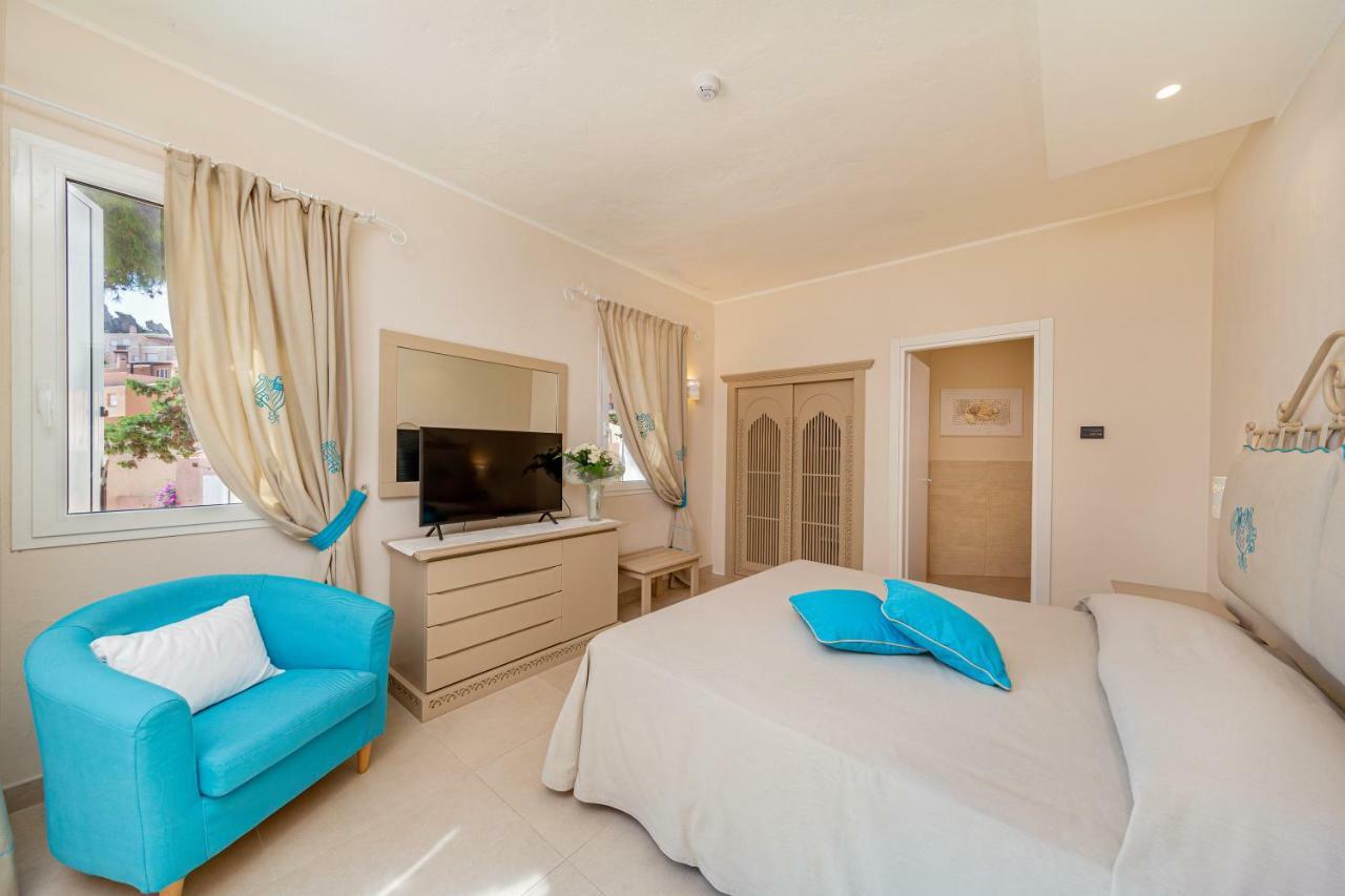 Prestige Two Bedroom Family Room Partial Sea View