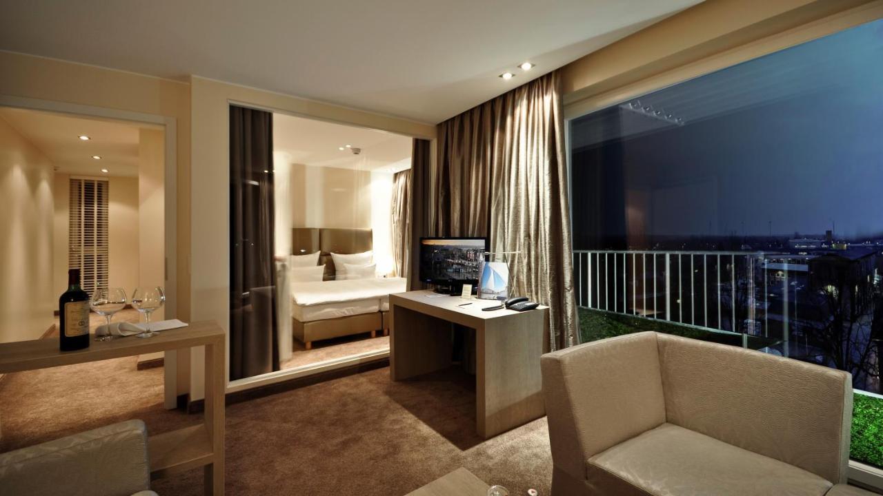 Panoramasuite mit Balkon „AndMoreSuite+View"