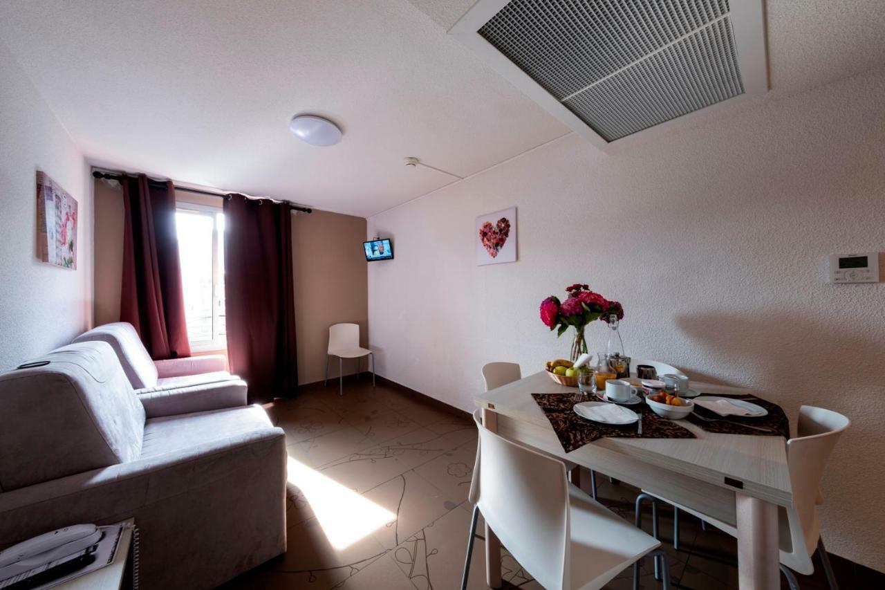 Appartement 1 Chambre Cuisine et Salon