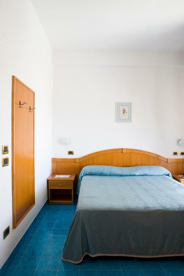 Double Room,50105250:JPEG