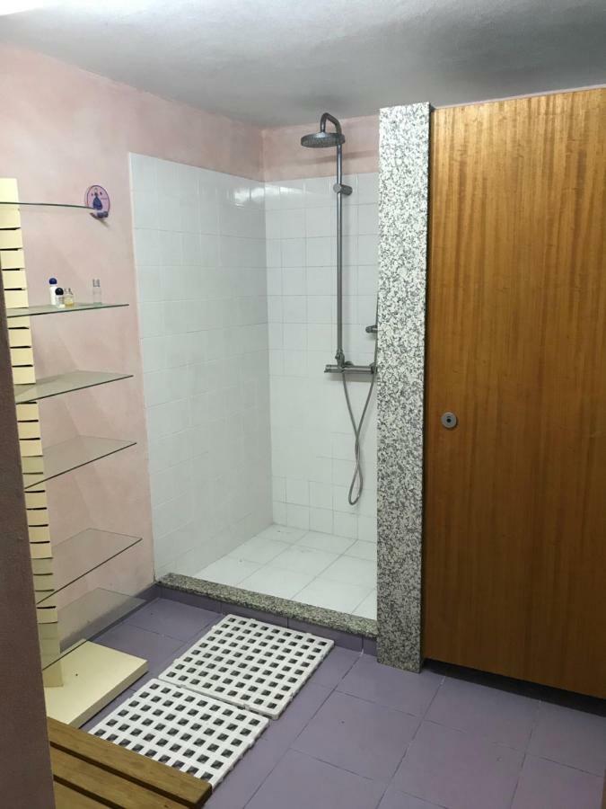 Quarto Familiar com Casa de Banho Privativa