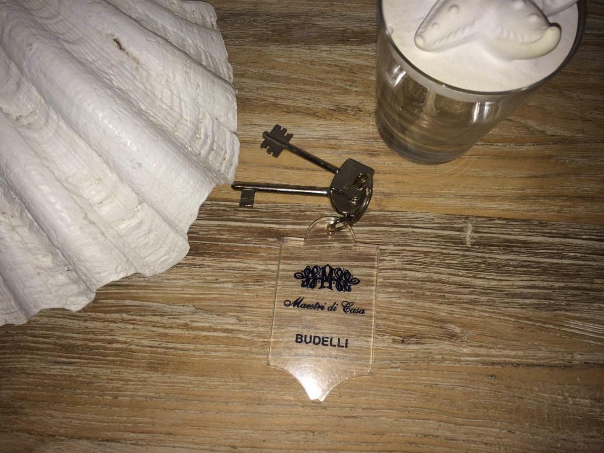 One-Bedroom Apartment,646343202:JPEG