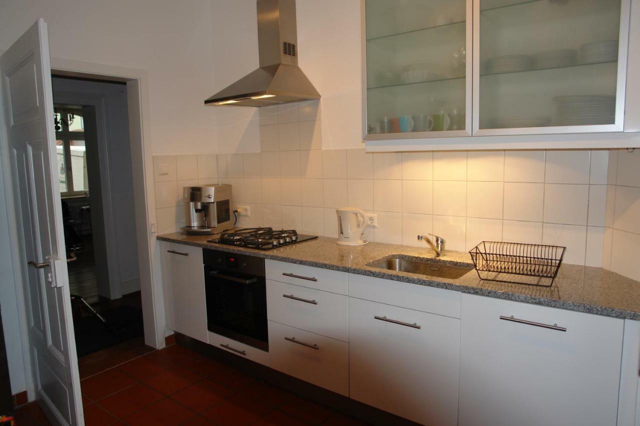 Two-Bedroom Apartment,912906421:JPEG