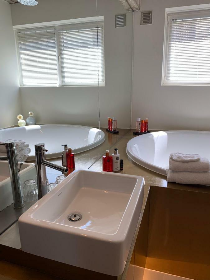 Standard Double Room Bath rain shower