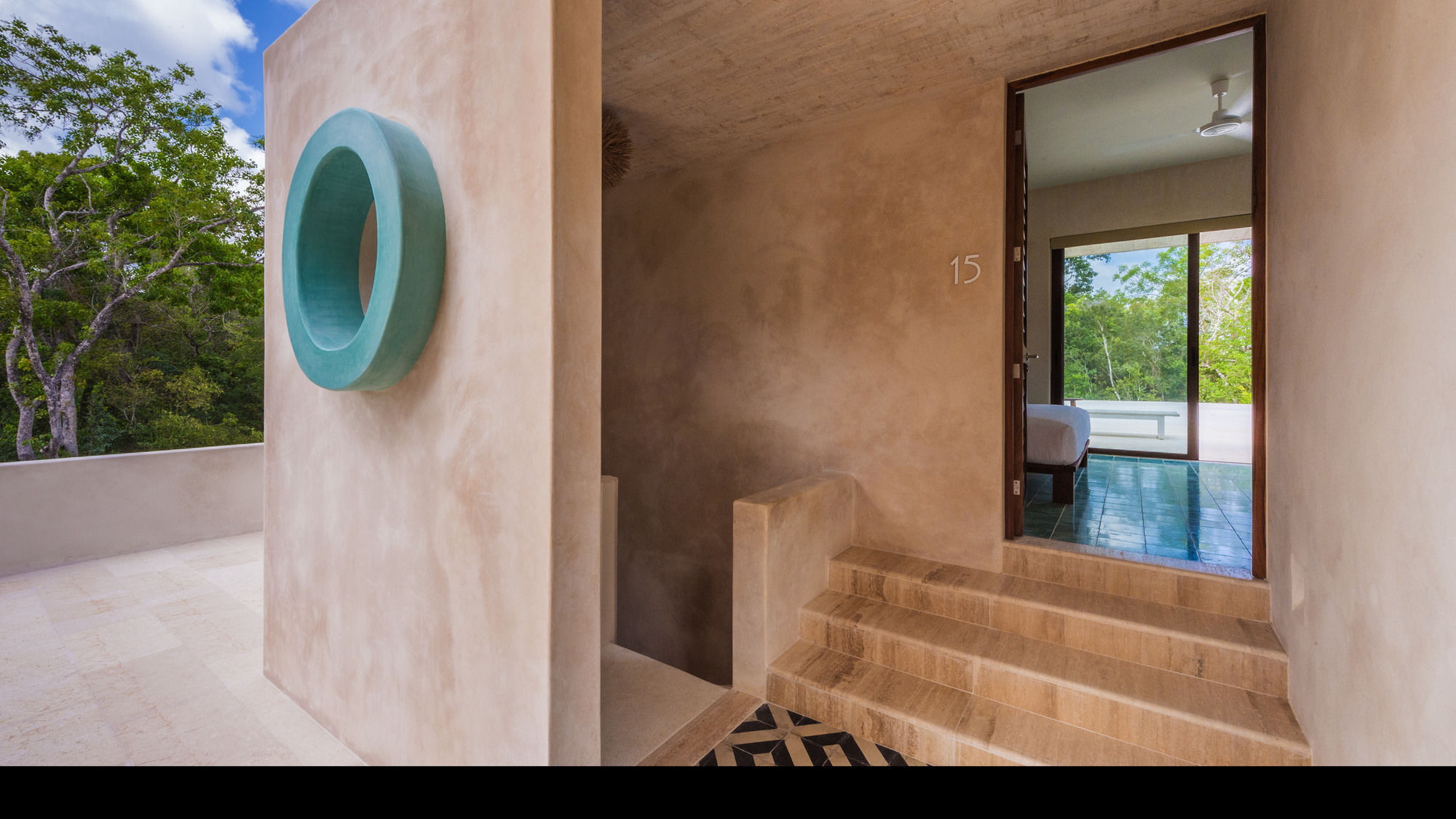 Hideaway Royal Suite