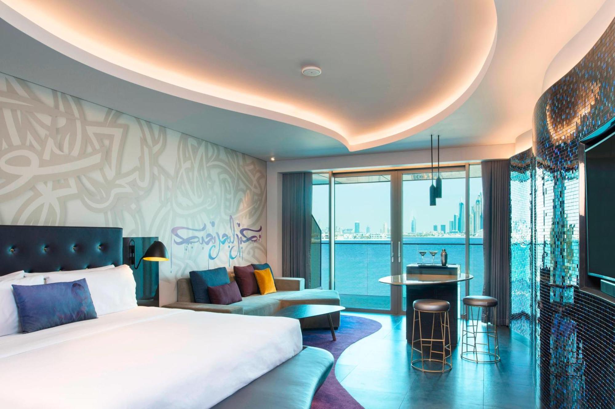 Spectacular Room 1 King Skyline view Private Balcony includes 3 hours of Flow of Selected Drinks,1282470079:JPEG