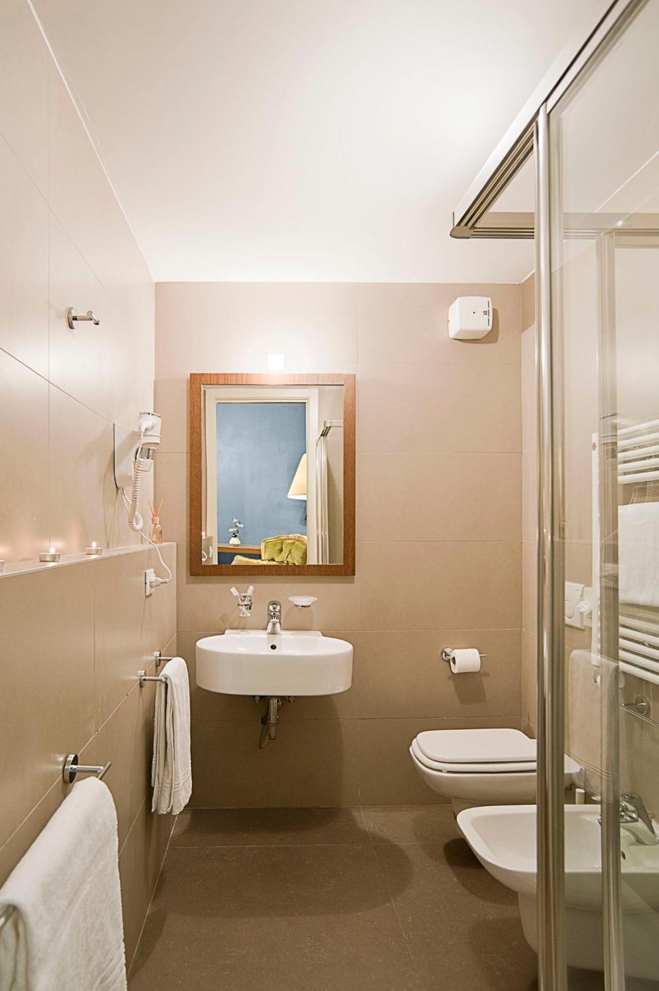 Quadruple Room Split Level,1635246222:JPEG
